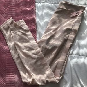 Victoria’s Secret Leggings